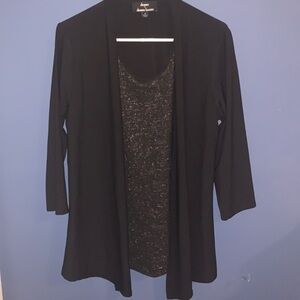 Black shirt size M